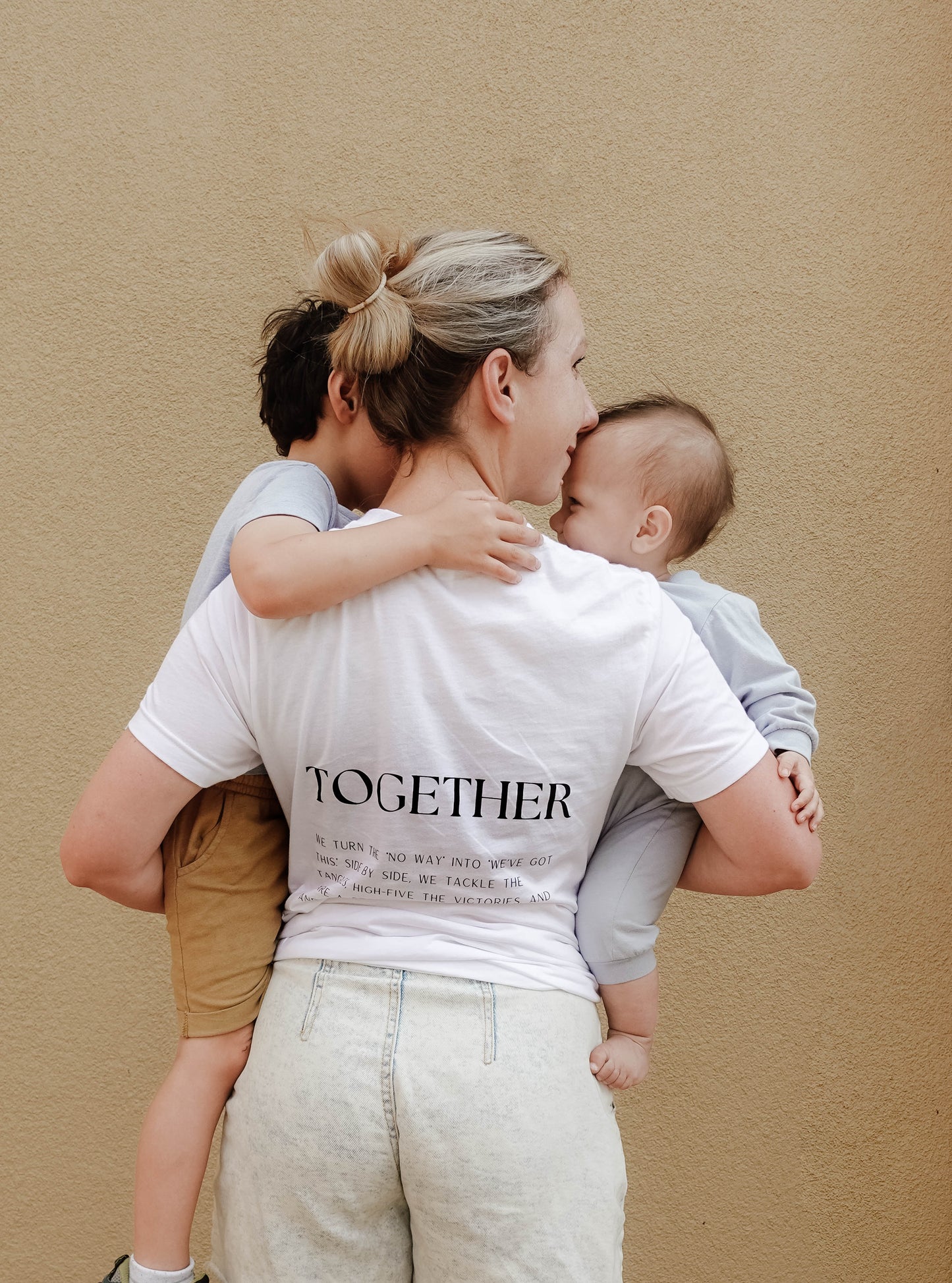 Moms Around the World tee